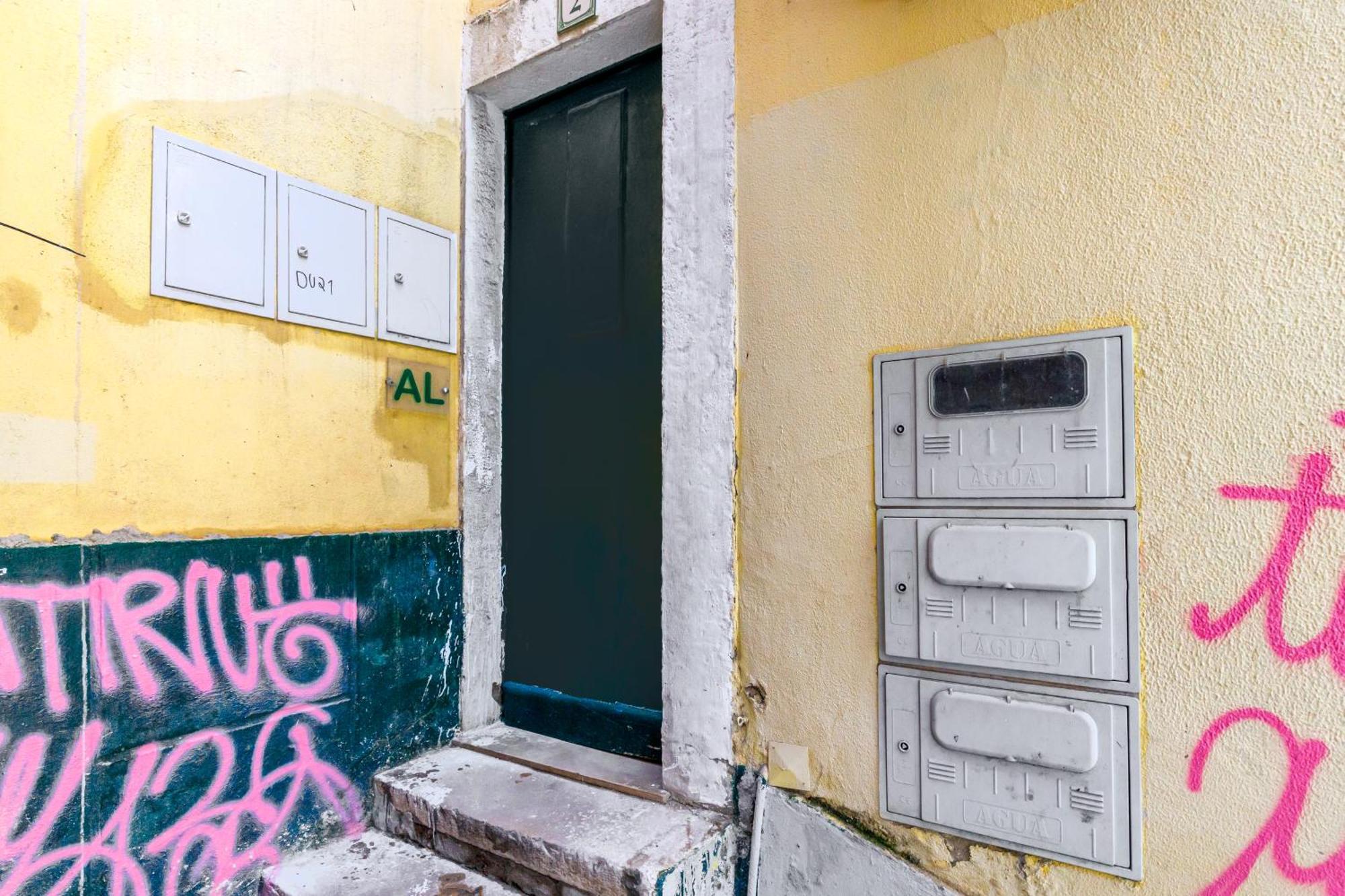 Typical Apartment Alfama-Center Lisboa エクステリア 写真