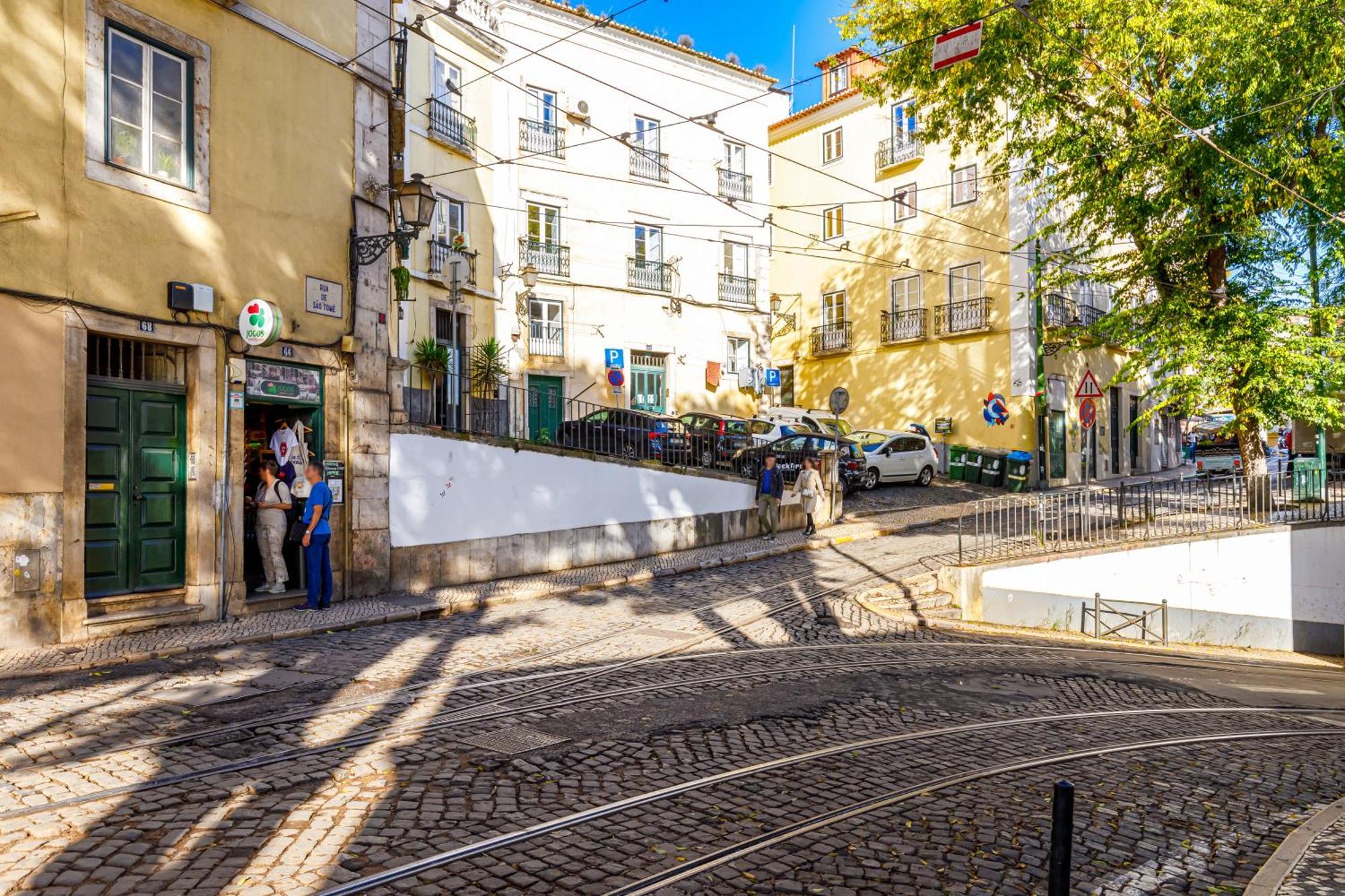 Typical Apartment Alfama-Center Lisboa エクステリア 写真